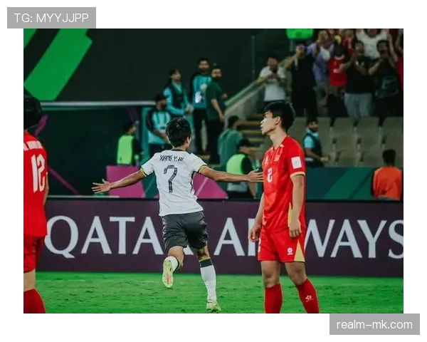 越南队邓文林状态回暖,惊艳扑救助力球队挺进重要赛事 越南队邓文林状态回暖,惊艳扑救助力球队挺进重要赛事