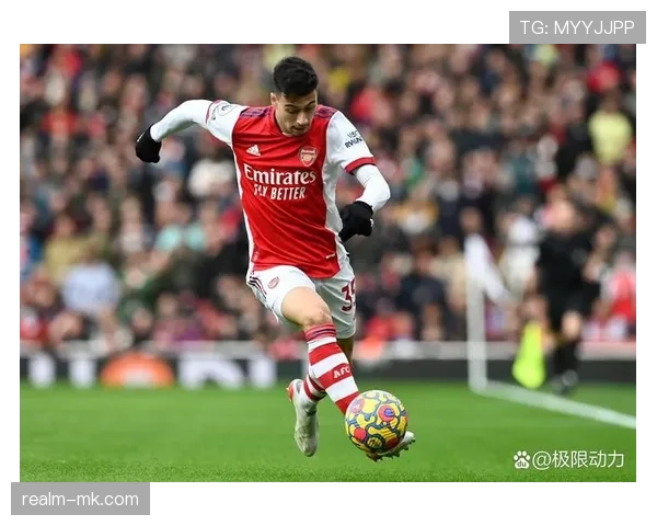 阿森纳依然强势,但关键战表现为何起伏?