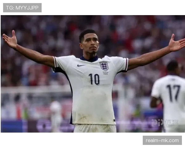 贝林厄姆对位顶级后腰的对抗能力与技术优势分析